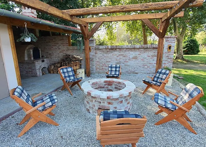 Апартаменты Joy's apartman Molnári *