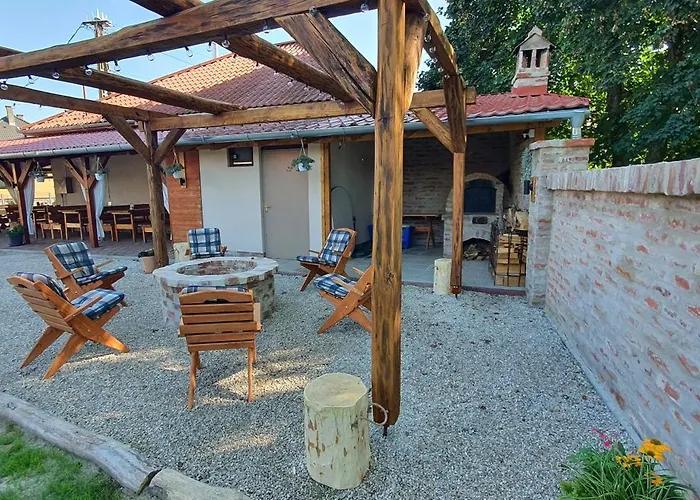 Joy's apartman Molnári * Molnári