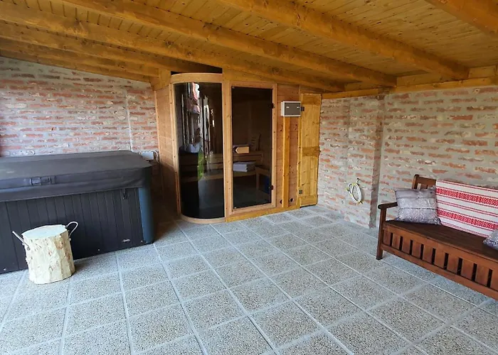 Joy's apartman Molnári