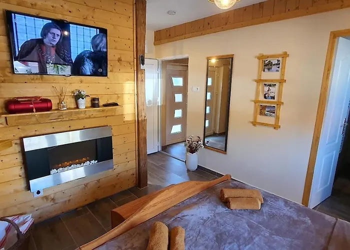 Joy's apartman Molnári * Molnári